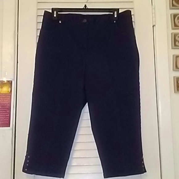 SIZE 10 LARK LANE CAPRIS - Picture 2 of 5